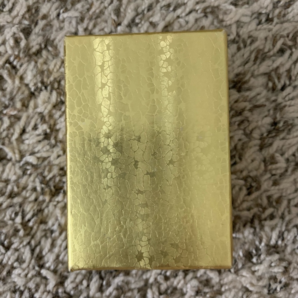 Jewellery box